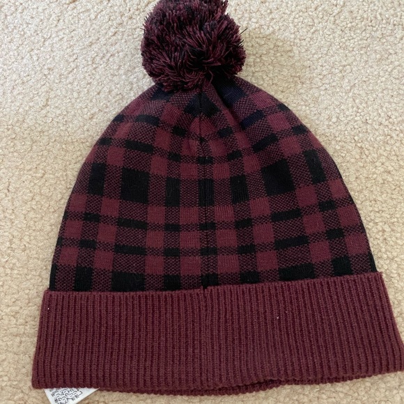 Coach Beanie - Picture 2 of 3
